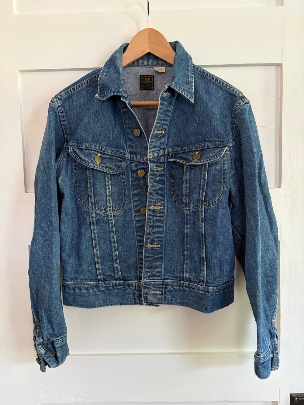 Vintage Lee Women's Blue Denim Trucker Jacket